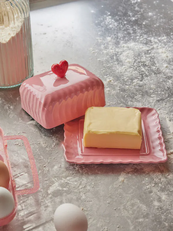 Rice smørboks i keramikk – rosa med hjerte
