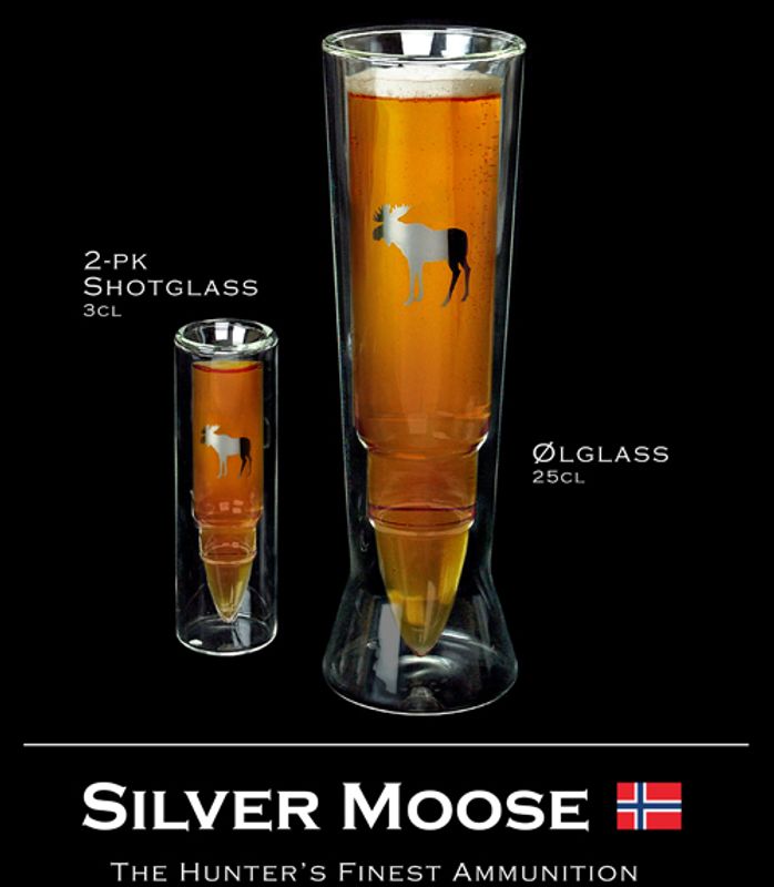 Det ultimate snapsglasset Elgmotiv til jegeren
