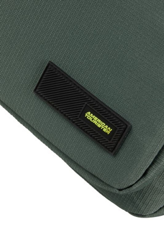 Underseater Ryanair – American Tourister Take2Cabin 3-Way Boarding Bag – Dark Forrest