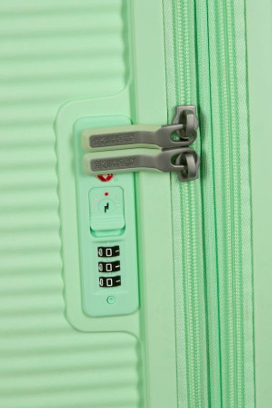 Koffert utvidbar 97-110L Soundbox American Tourister